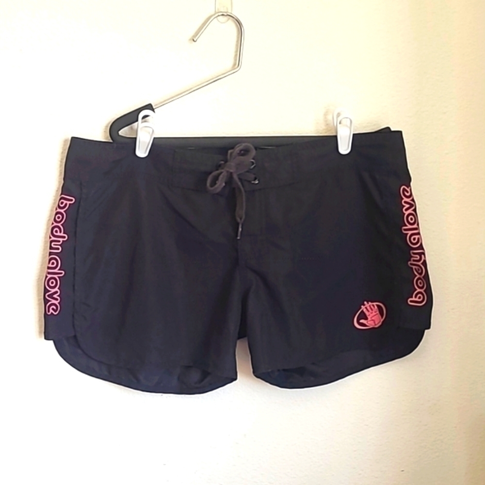 Black Body Glove board short juniors 9